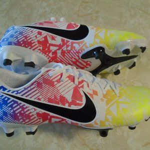 Nike Mercurial Vapor 13 Academy Soccer Cleats